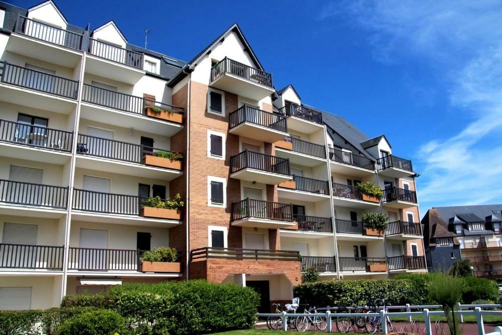 Bel Appartement Jolie Vue Mer Cabourg Dış mekan fotoğraf